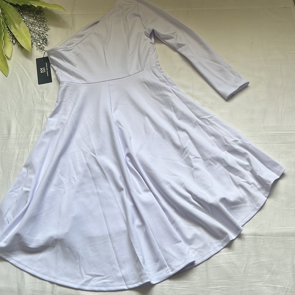 Chic One-Shoulder White Dress - Picture 10 of 12